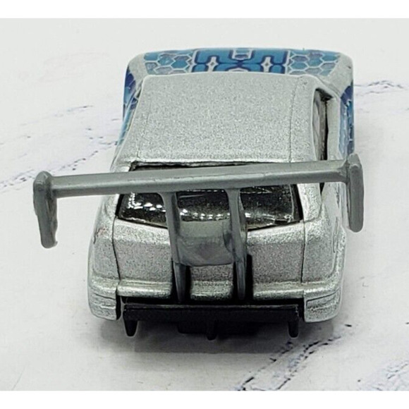 Hot Wheels 2003 Tech Tuners 5/5 Silver Ford Focus With 5 Spoke Wheels 104/250 - Picture 4 of 6